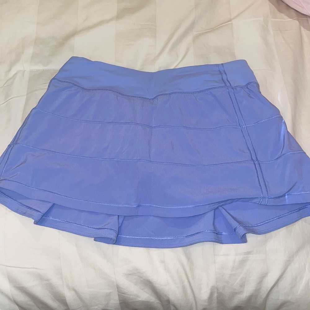 Light purple Lululemon shirt